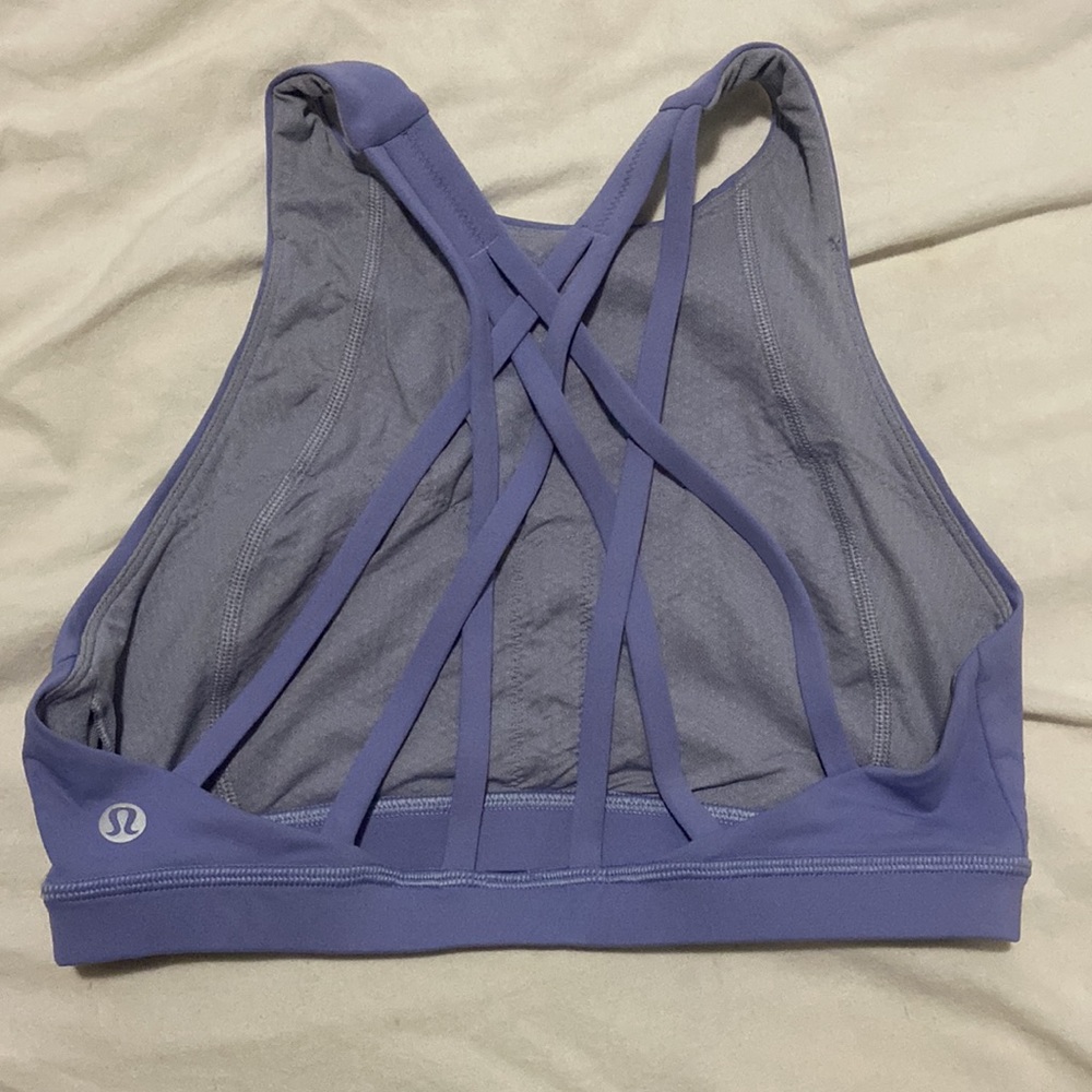 lululemon sports bra